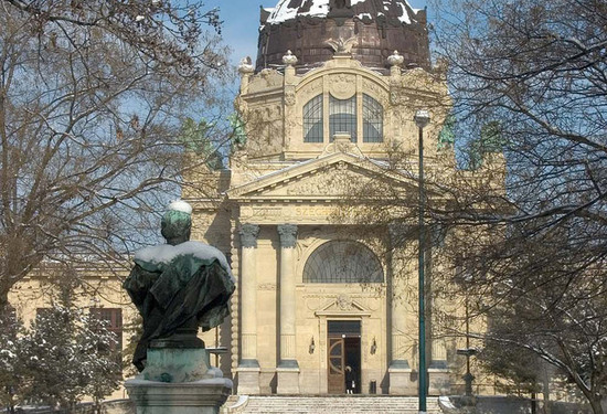 Photos of Széchenyi Thermal Baths